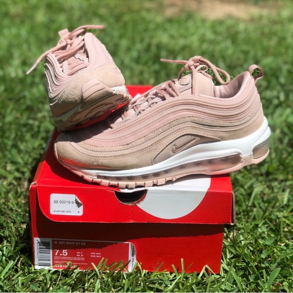 Nike Pink Air Max 97